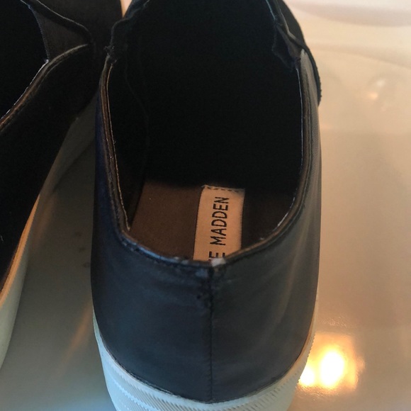 Steve Madden platform slip on BUHBA - Picture 3 of 6